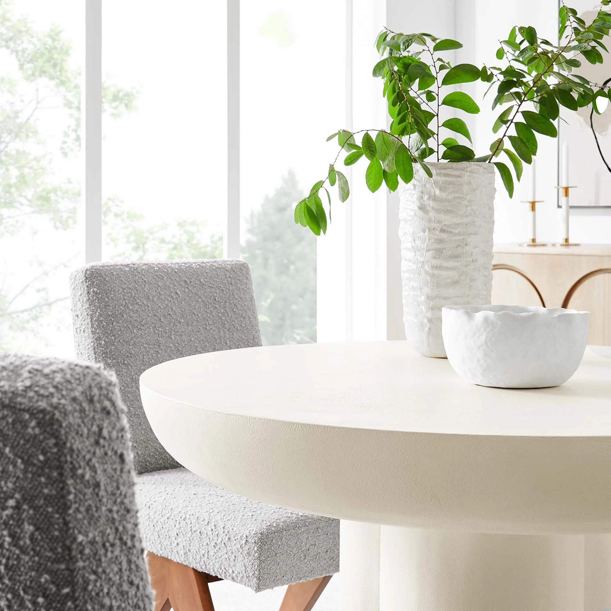 Caspian 40" Round Concrete Dining Table
