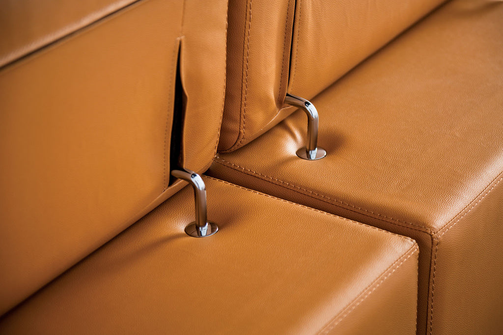 Vadso Sectional