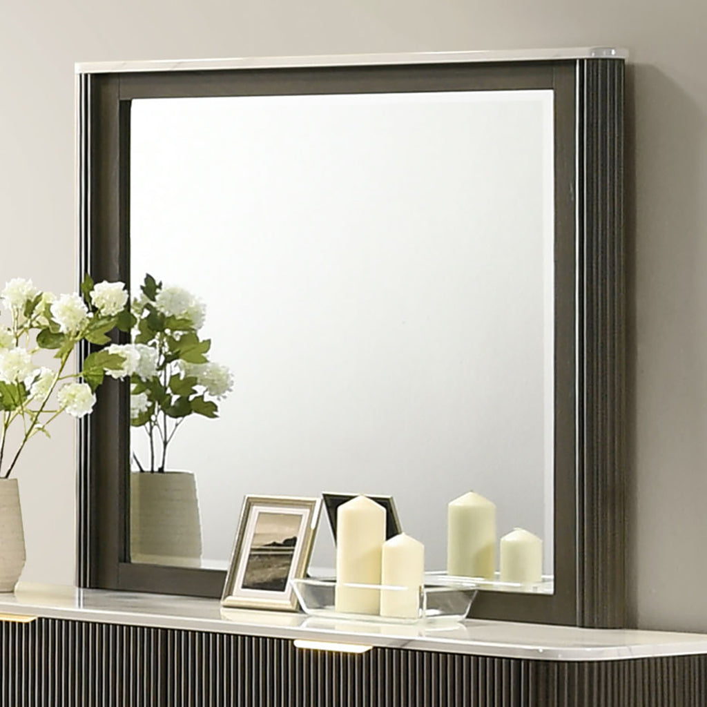 Lantrisant Dresser