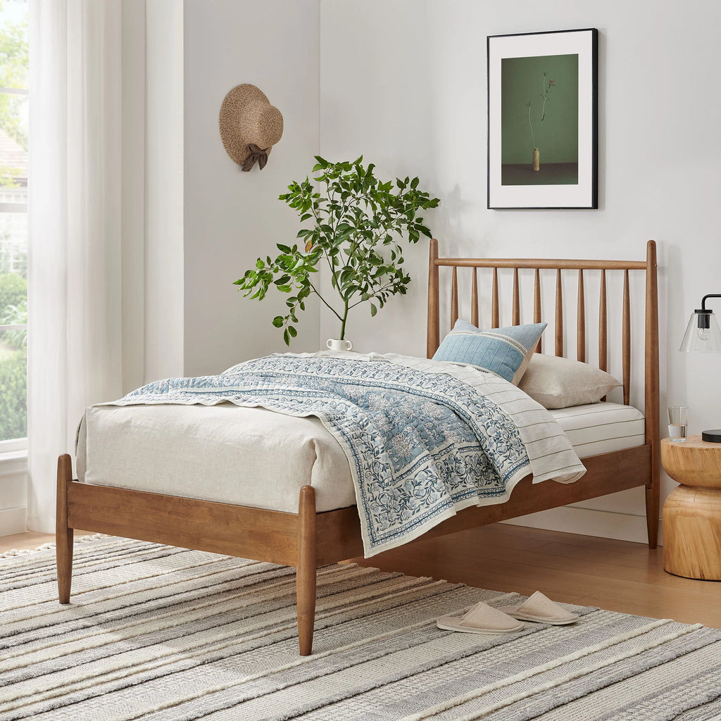 Zane Spindle Bed