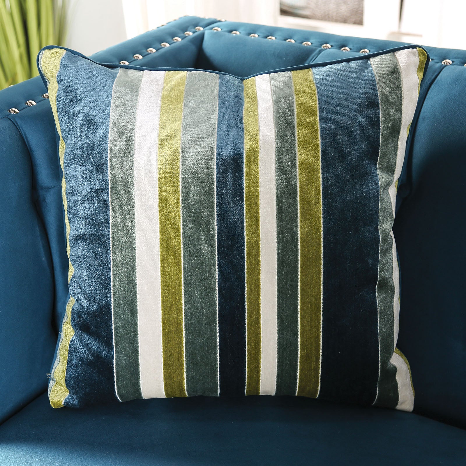 Azuletti Sofa