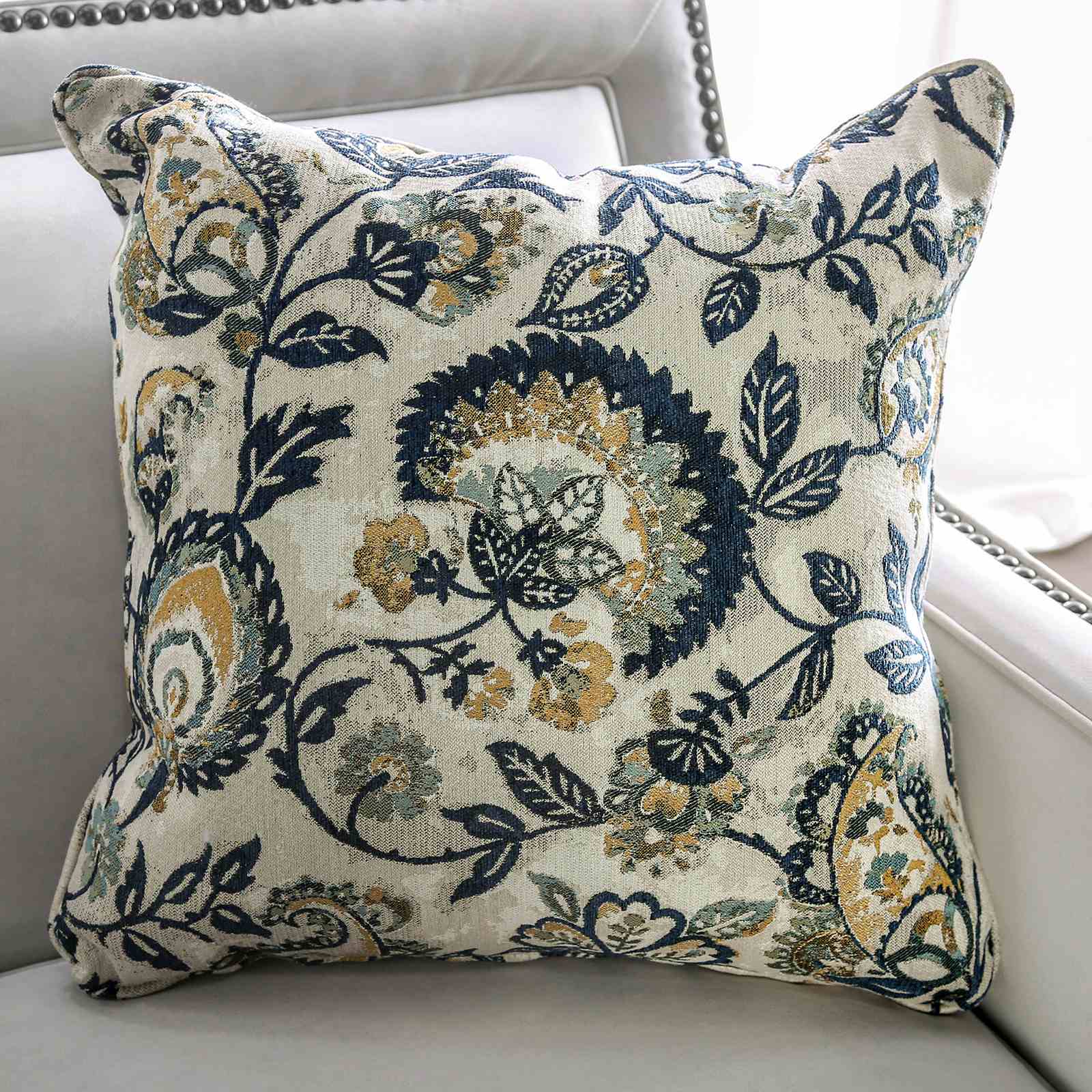 Montecelio Sofa