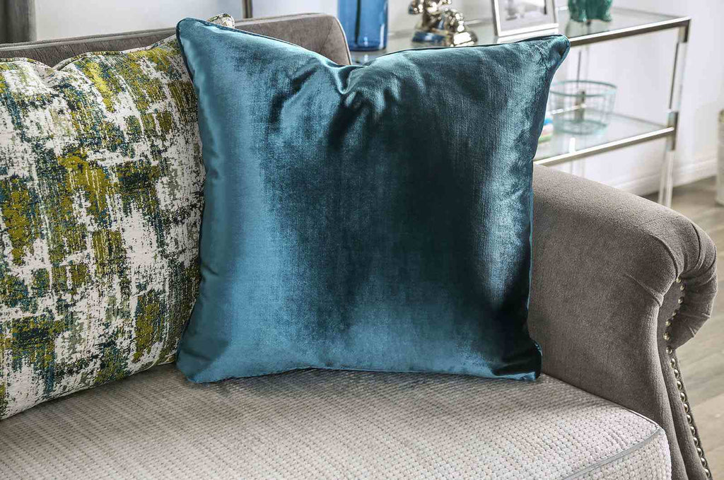 Mariella Sofa