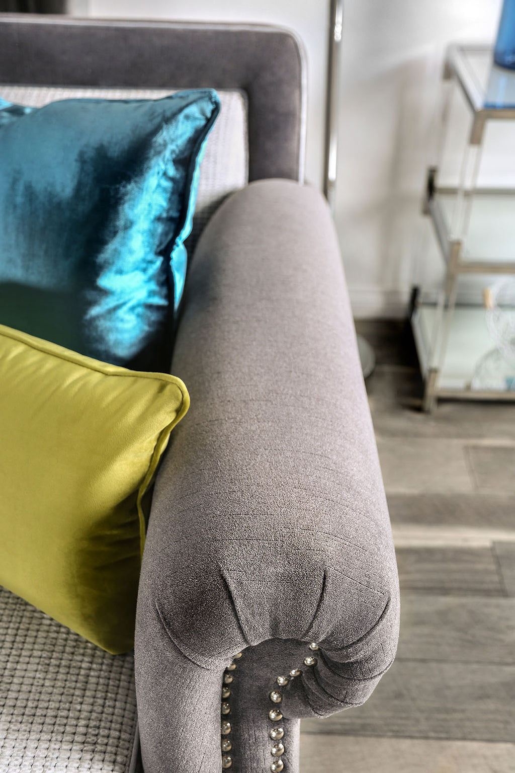 Mariella Sofa